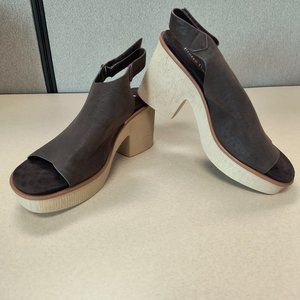 Pierre Dumas Clue 1 Brown Wedge Sandal Size 6.5 New Without Tag and Box